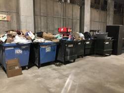 Overflowing trash with rats